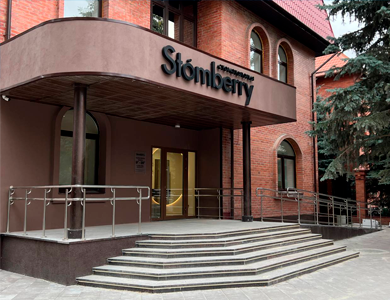 Новая клиника Stomberry на Комсомольской начала приём пациентов